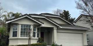 Pleasanton Valencia Neighborhood, Single Story Corner Lot, 2 BD, 2 BA. Great Schools Donlon Elem., Hart Mid. & Foothill High Gallery 1