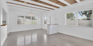 910 SE 3RD Street Gallery 7