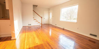 5810 GREENLEAF Road Gallery 11
