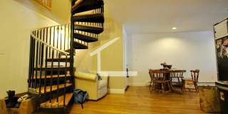 Charming 3 Bedroom- No Broker Fee Gallery 1