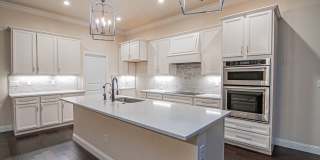 1801 Chuckwagon - You Know You want the Extra Half Bath! Gallery 3