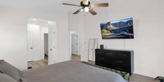 665 W MINTON Drive Gallery 15