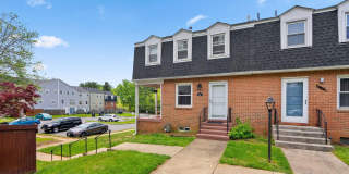 81 WATKINS PARK Drive Gallery 1