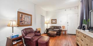 1815 PINE Street Gallery 4