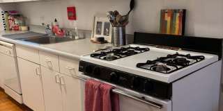 4410 N Rockwell St, Unit 2 #APT Gallery 8