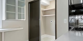 415 CITY Avenue Gallery 24