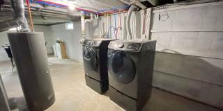 Welcome to this 4 bedroom 2 Bull Bathroom home with a Garage Gallery 21