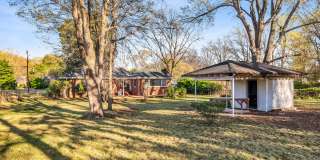 NW - Large Brick Ranch, Updated, Hardwoods, LR, DR, Den, Two Decorative Fire Places, Fenced, Storage Building, Desirable Neighborhood! Gallery 39