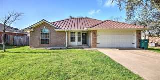 3 Buttercup Loop Gallery 1