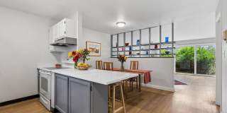 Completely Renovated 3 Bedroom Condo in the Wimbledon NOW AVAILABLE ! Gallery 6
