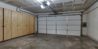 GREAT 2BED 2 BATH 2 CAR GARAGE TOWNHOME MINUTES FROM TURNPIKE!!!! Gallery 32