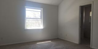 624 Atkinson Ave Gallery 5