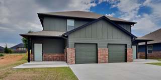 BRAND NEW Luxury 3 Bedroom 2.5 Bathroom in Piedmont Schools with Lawn Care Included Gallery 3