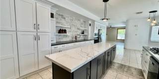 8645 Robinson Ridge Drive Gallery 1