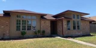 2953 River Crest Gallery 1