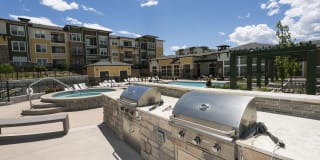 HiLine at Littleton Commons Gallery 14