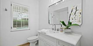 232 Cove Place Gallery 31