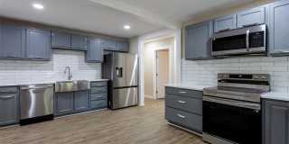 840 Red Oak Court Gallery 1