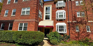 2107 N. Scott Street Gallery 1