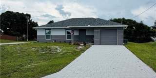 3914 9th Street W 3914 9th Street W Gallery 1