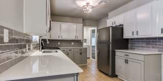 Spacious 4 bedroom in Edmond! Gallery 21