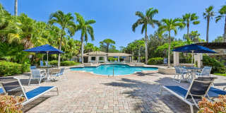 Heritage Bay Gallery 77