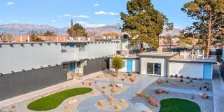 The Valencia Gallery 1