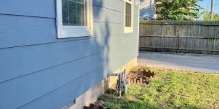 107 N Gillette Ave Gallery 44