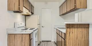 Rise Lakeside Gallery 74