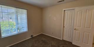 Light & Bright 3-Bedroom House in Ravenwood Subdivision Coming Available Early May! Gallery 27