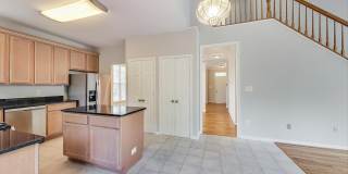 43537 CLIVEDON Court Gallery 11