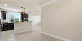 148 NW Emerson Place Gallery 9