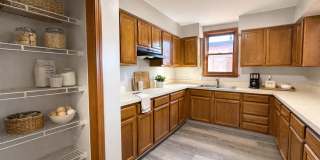 S0013 - 152 Wooster Gallery 6