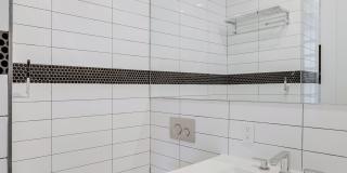 252 East 7th Street Gallery 12