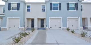 Gorgeous Townhome in Farm At Varrea Gallery 1