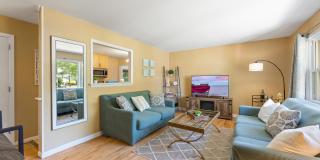 2202 Beach Boulevard Gallery 10