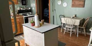 305 1st Avenue Gallery 1