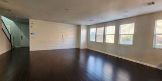 Beautifully renovated, cul-de-sac, Mesa Park adjacent home in Summerlin. Gallery 17