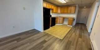 1102 Jackson Street Gallery 11