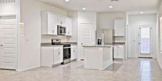 3 Bedroom, 2 Bathroom Gallery 1