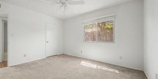 2822 E WILLOW Avenue Gallery 29