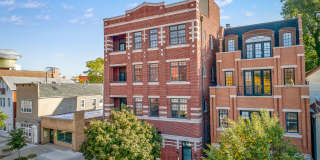 2927 North Southport Ave. Gallery 1