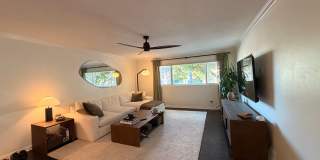 Beautifully Updated 2 bd 2 ba Crown Point Condo Gallery 1