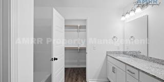 New 3 Bedroom Townhome! Gallery 16