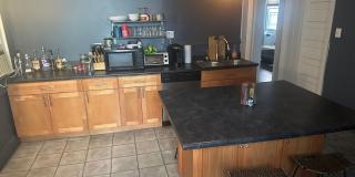 Charming 2BR Duplex in Buffalo directly on Elmwood Gallery 12