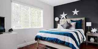 1350 North Stanley Avenue Gallery 5