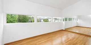 3704 SEVERN AVENUE Gallery 23