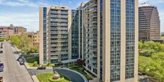 4545 Wornall Road Gallery 29