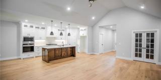 7843 Range Ave Gallery 4