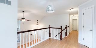 4 Bed home in Olathe- Quick access to I-35 Gallery 18